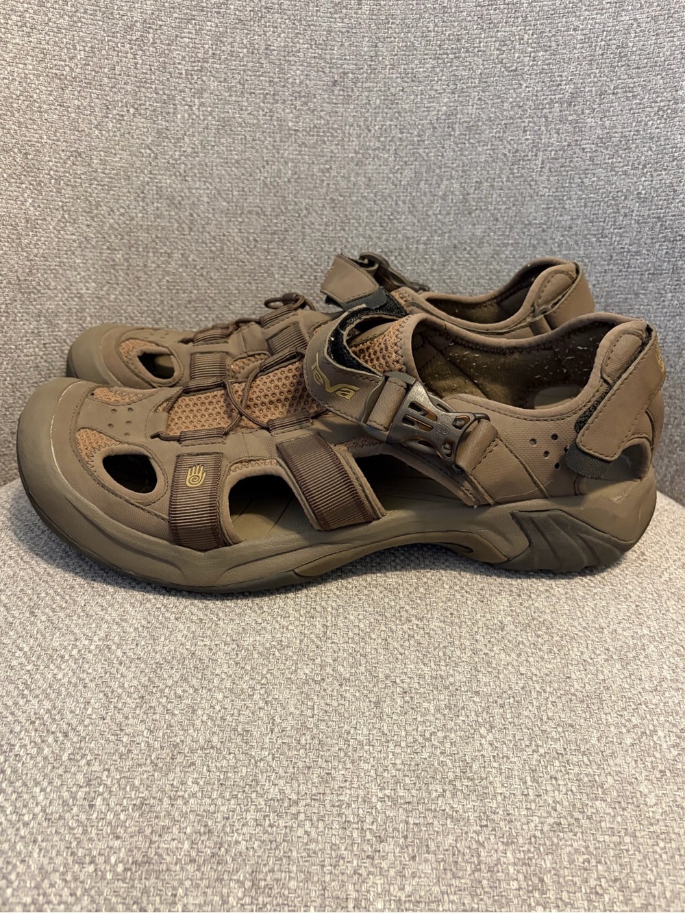 TEVA- men’s size 12 omnium.